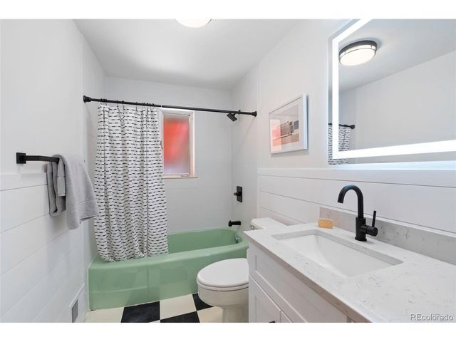 2636 Julian St, Denver, CO 80211