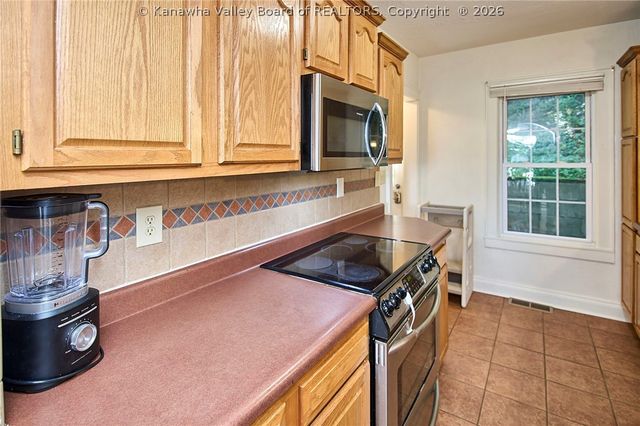 308 Macon Street, South Charleston, WV 25303