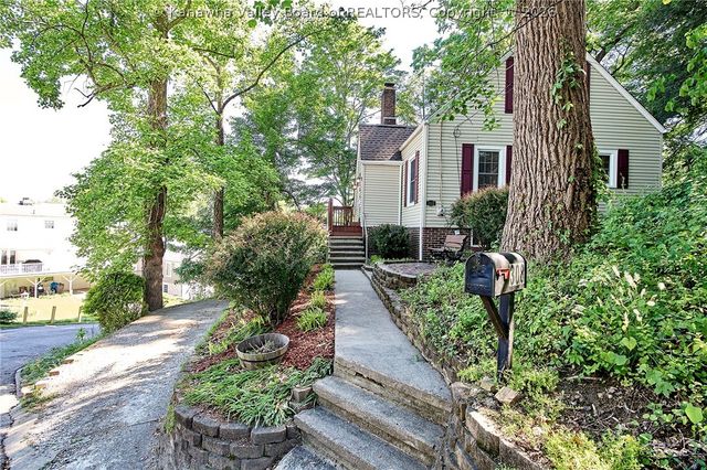 308 Macon Street, South Charleston, WV 25303