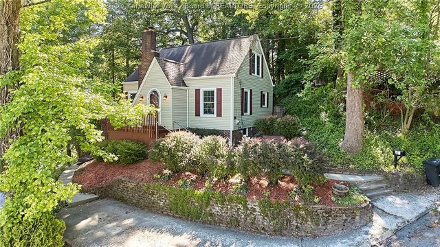 308 Macon Street, South Charleston, WV 25303