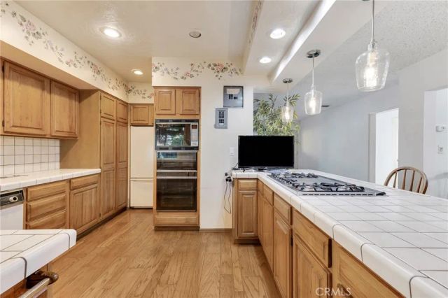 613 N California, Burbank, CA 91505