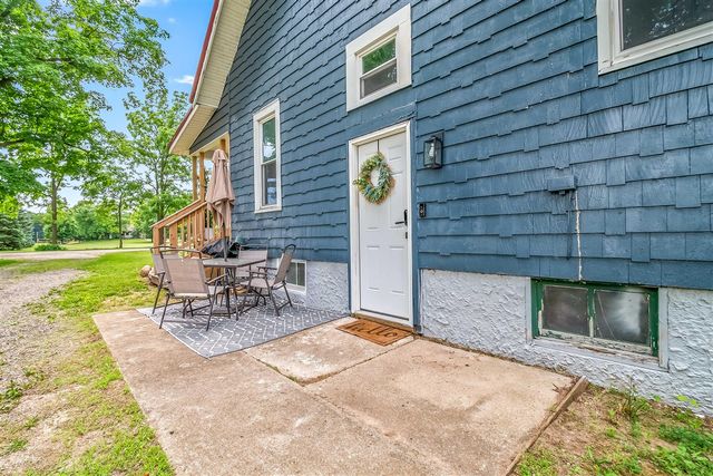 1052 Carpenter Road, Bronson, MI 49028