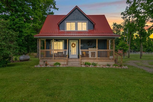 1052 Carpenter Road, Bronson, MI 49028