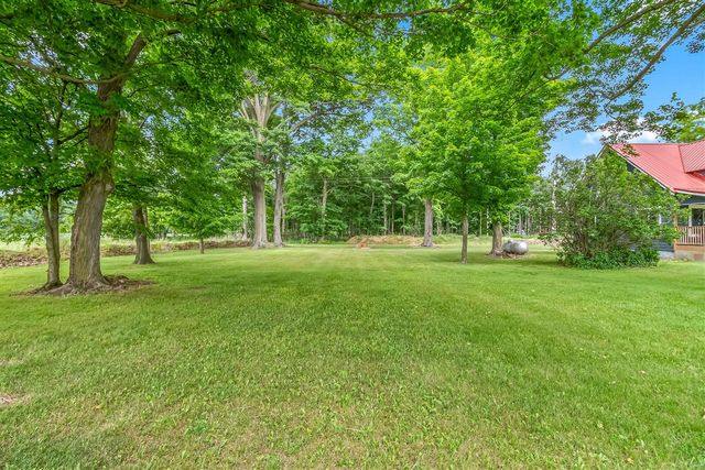 1052 Carpenter Road, Bronson, MI 49028