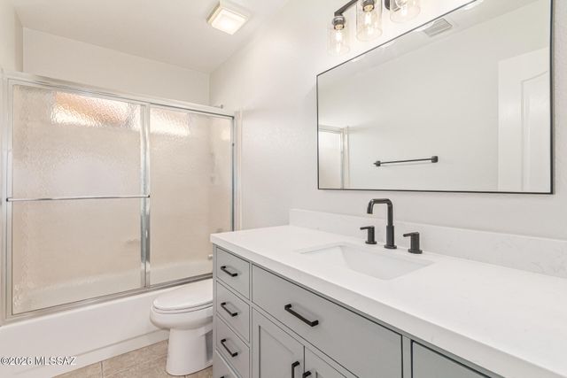 3231 W Northern Cross Trail, Tucson, AZ 85742