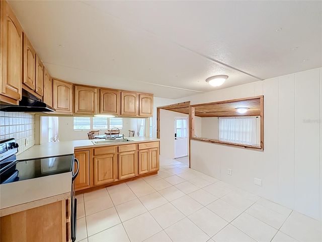 1514 RIDGE ROAD, Tavares, FL 32778