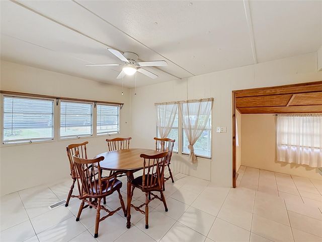 1514 RIDGE ROAD, Tavares, FL 32778