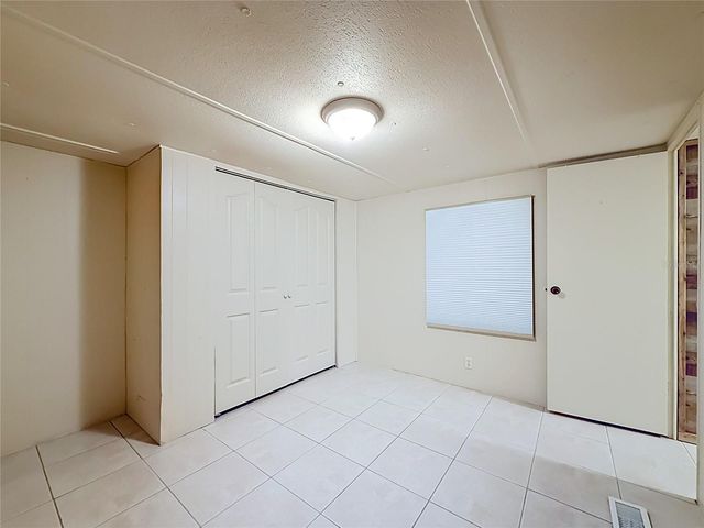 1514 RIDGE ROAD, Tavares, FL 32778