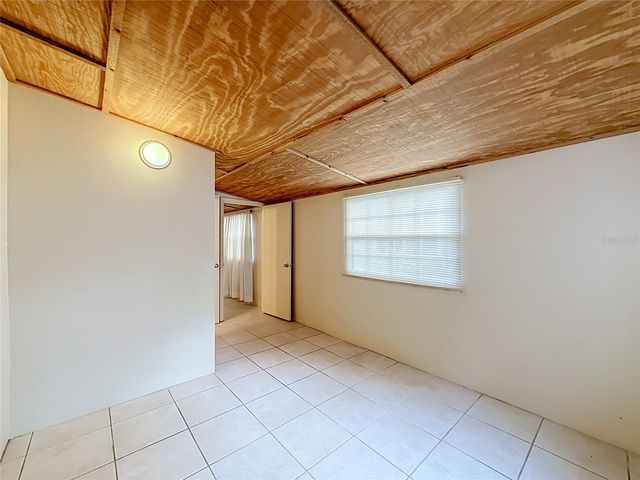1514 RIDGE ROAD, Tavares, FL 32778