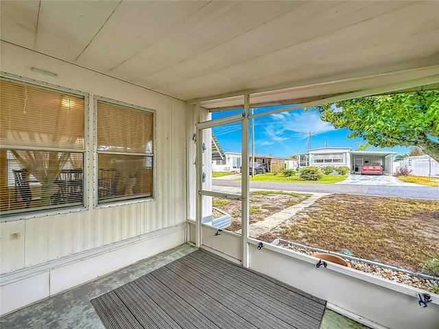 1514 RIDGE ROAD, Tavares, FL 32778