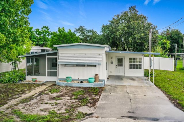 1514 RIDGE ROAD, Tavares, FL 32778