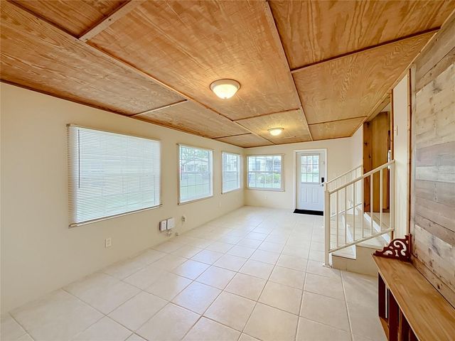 1514 RIDGE ROAD, Tavares, FL 32778