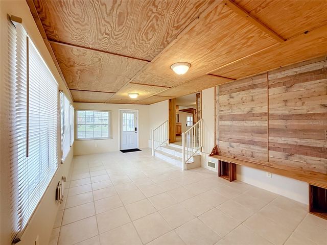 1514 RIDGE ROAD, Tavares, FL 32778