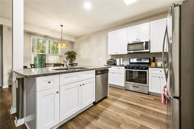 1062 Valley Rock Drive, Lithonia, GA 30058