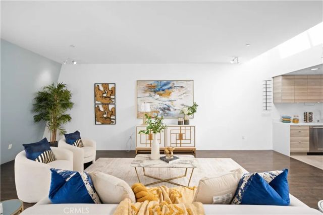 719 Venice Boulevard, Venice, CA 90291