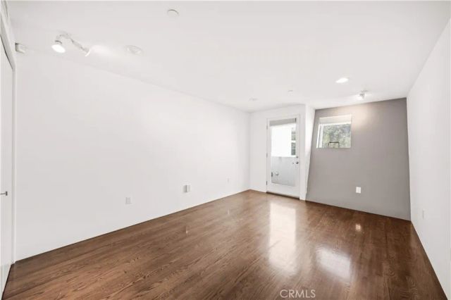 719 Venice Boulevard, Venice, CA 90291