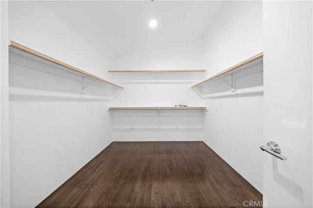 719 Venice Boulevard, Venice, CA 90291