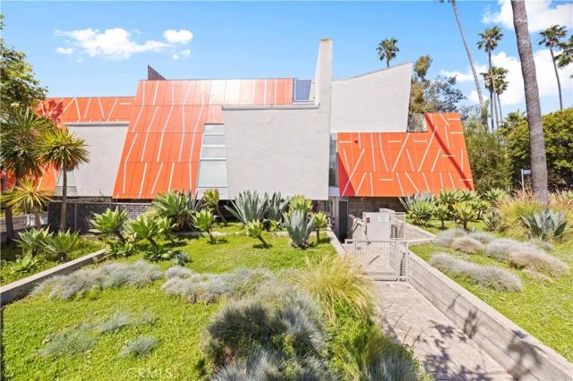 719 Venice Boulevard, Venice, CA 90291