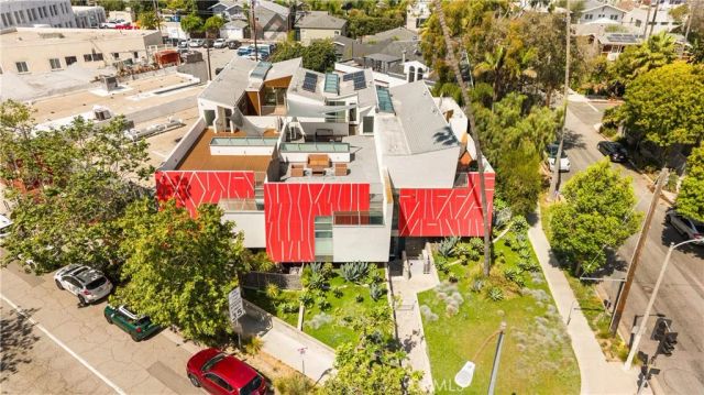 719 Venice Boulevard, Venice, CA 90291