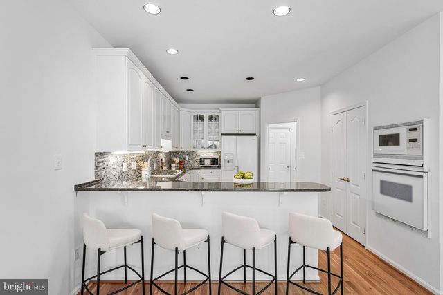 10003 DONAL LN, Vienna, VA 22181