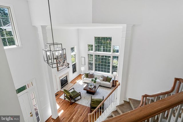 10003 DONAL LN, Vienna, VA 22181