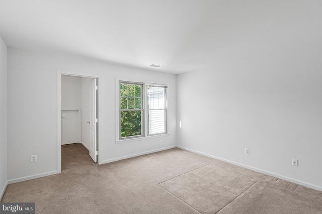 10003 DONAL LN, Vienna, VA 22181