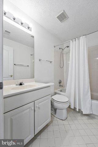 10003 DONAL LN, Vienna, VA 22181