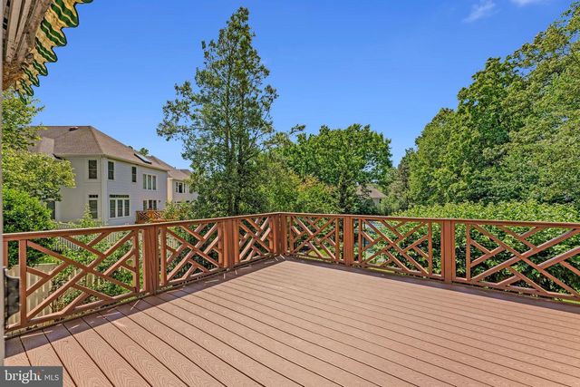 10003 DONAL LN, Vienna, VA 22181