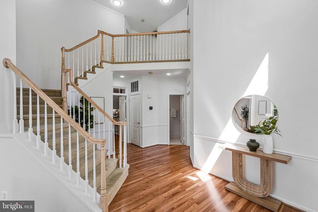 10003 DONAL LN, Vienna, VA 22181