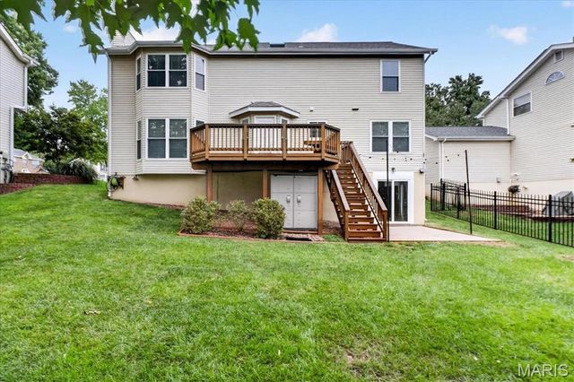 234 Westridge Parc Lane, Ellisville, MO 63021