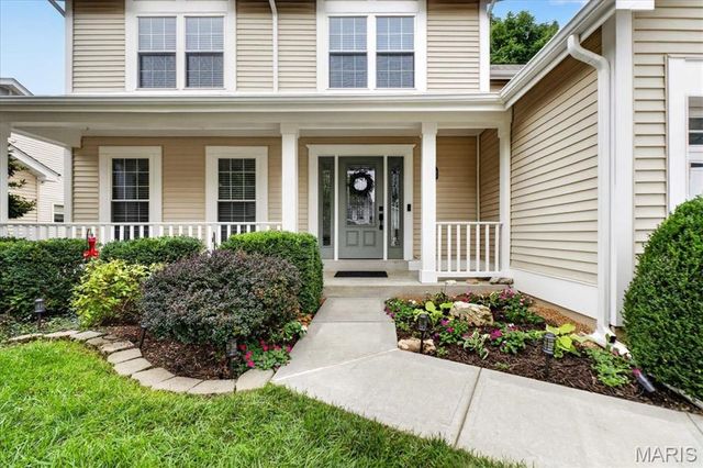 234 Westridge Parc Lane, Ellisville, MO 63021