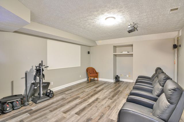 1165 Chetford Drive, Lexington, KY 40509