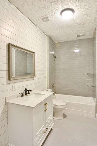 1165 Chetford Drive, Lexington, KY 40509