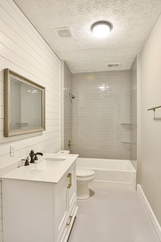 1165 Chetford Drive, Lexington, KY 40509