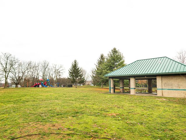 1165 Chetford Drive, Lexington, KY 40509