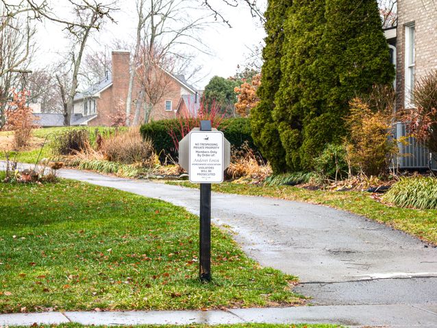 1165 Chetford Drive, Lexington, KY 40509