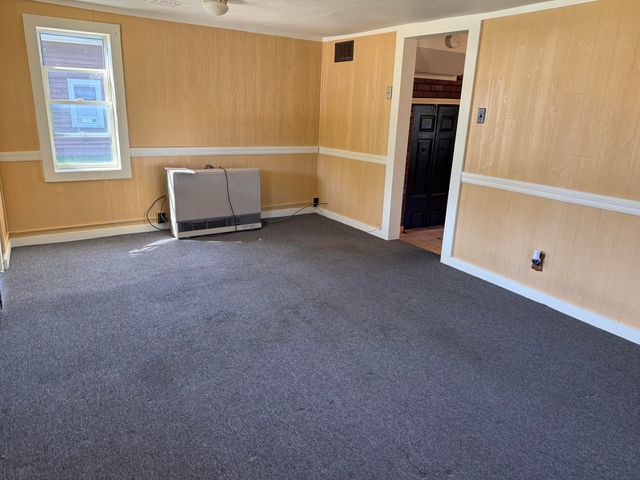 18 Hill Street, Keeseville, NY 12944