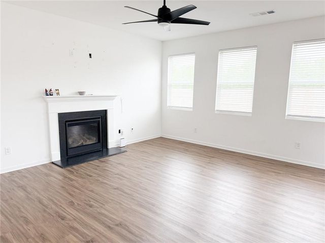 102 Pointe Place, Dawsonville, GA 30534