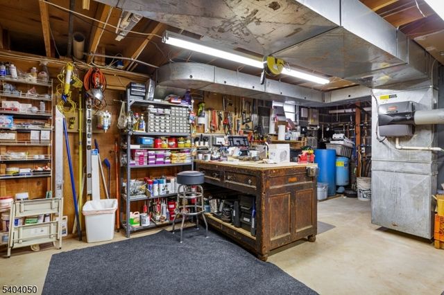 111 S Honeyman Rd, Readington Twp., NJ 08889