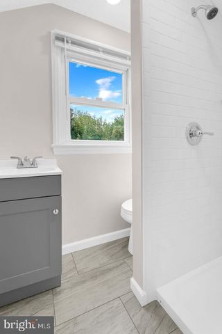 6604 CAVALIER DR, Alexandria, VA 22307