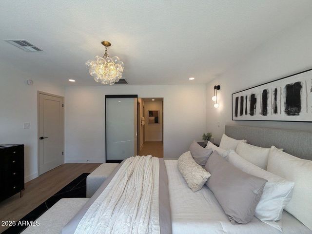 4939 E SWEETWATER Avenue, Scottsdale, AZ 85254
