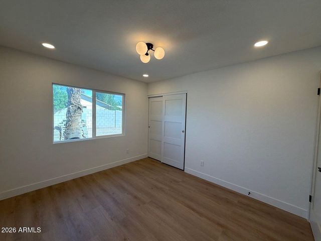 4939 E SWEETWATER Avenue, Scottsdale, AZ 85254