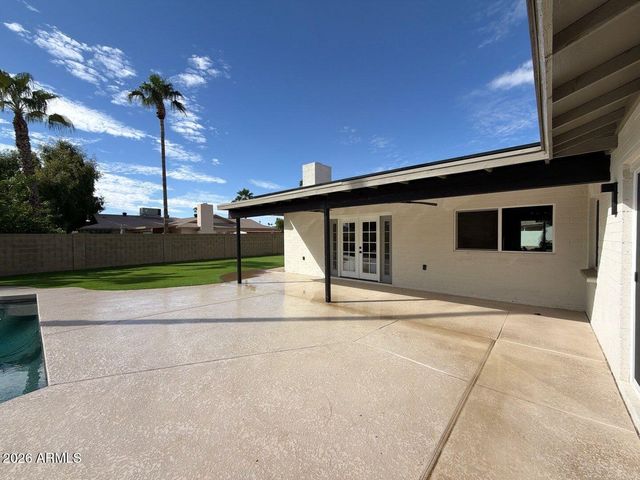 4939 E SWEETWATER Avenue, Scottsdale, AZ 85254