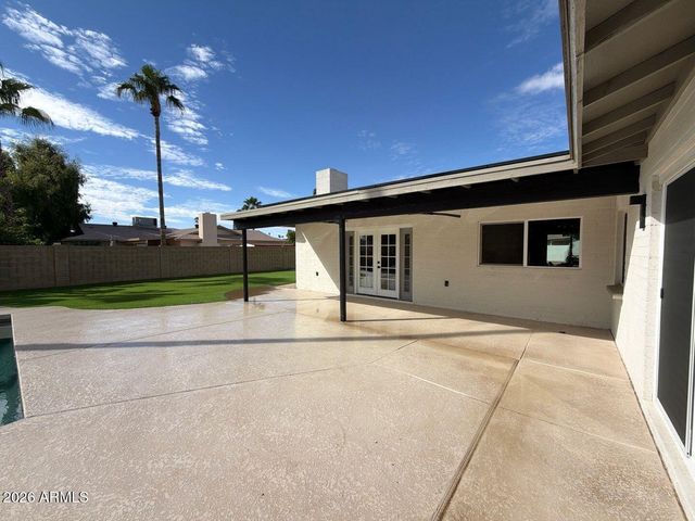 4939 E SWEETWATER Avenue, Scottsdale, AZ 85254