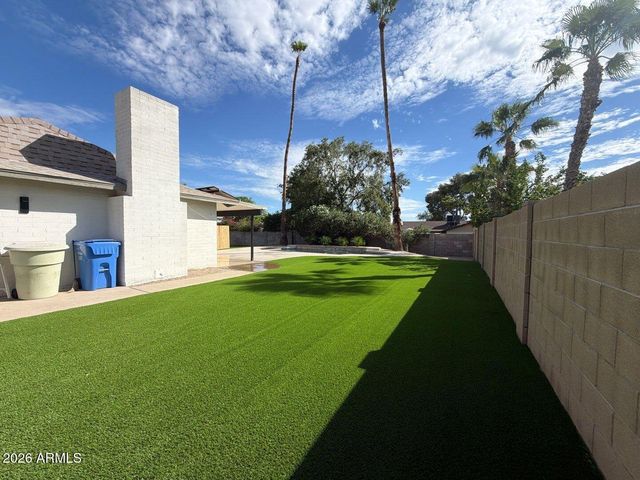 4939 E SWEETWATER Avenue, Scottsdale, AZ 85254