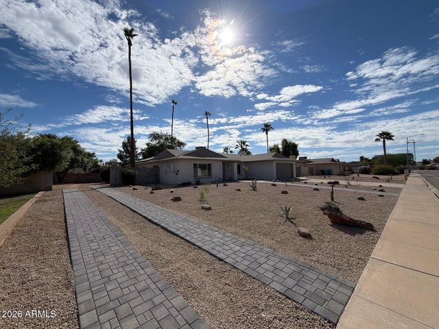 4939 E SWEETWATER Avenue, Scottsdale, AZ 85254