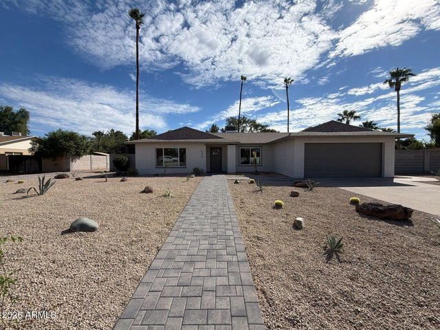 4939 E SWEETWATER Avenue, Scottsdale, AZ 85254