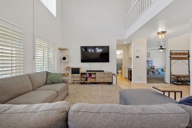 644 Contenta Court, Lemoore, CA 93245