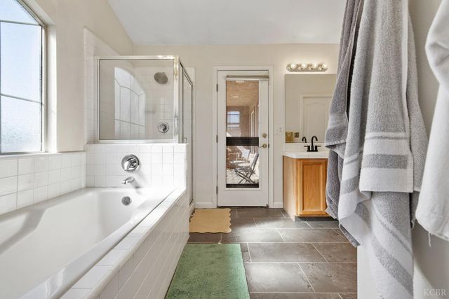 644 Contenta Court, Lemoore, CA 93245