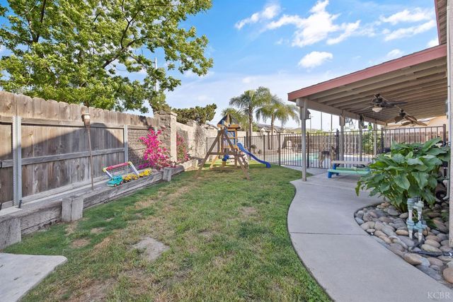 644 Contenta Court, Lemoore, CA 93245